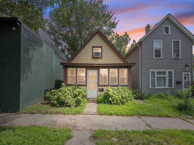 950 Marion Street Saint Paul MN 55117 - MLS# 6776778