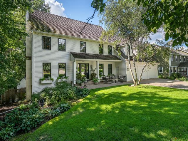 9896 Purgatory Road Eden Prairie MN 55347 - MLS# 6776870