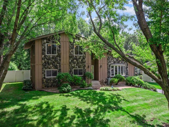 4530 Oak Leaf Drive Saint Paul MN 55127 - MLS# 6776963