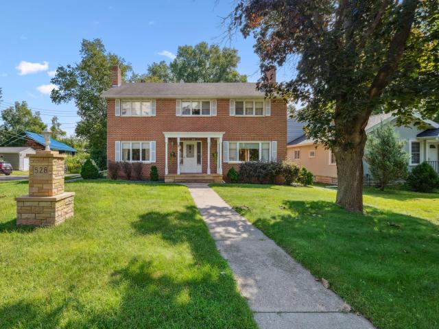 528 Lexington Parkway S Saint Paul MN 55116 - MLS# 6777019