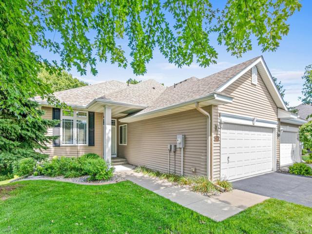 2341 Glacier Way Hastings MN 55033 - MLS# 6777128