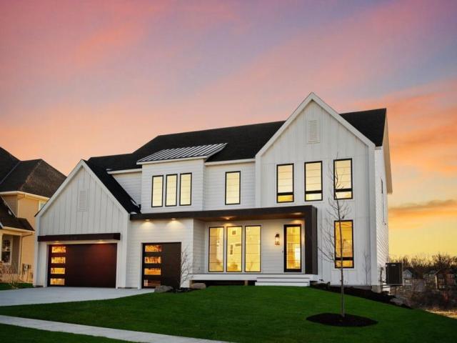 25560 Smithtown Road Excelsior MN 55347 - MLS# 6777170