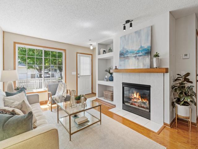 8638 Quarry Ridge Lane Unit B Saint Paul MN 55125 - MLS# 6777363