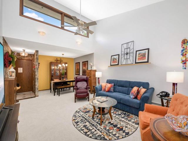 12600 Parkwood Drive Unit 307 Burnsville MN 55337 - MLS# 6777412