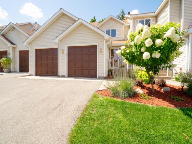 2721 Rice Creek Road Saint Paul MN 55112 - MLS# 6777575