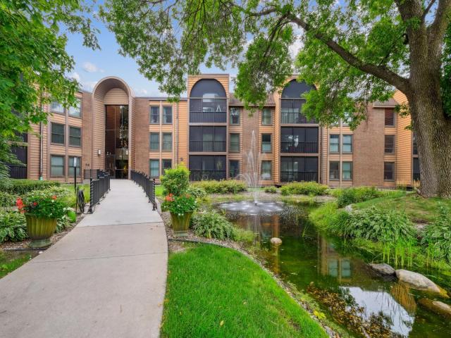 9600 Portland Avenue S Unit 308 Bloomington MN 55420 - MLS# 6777614