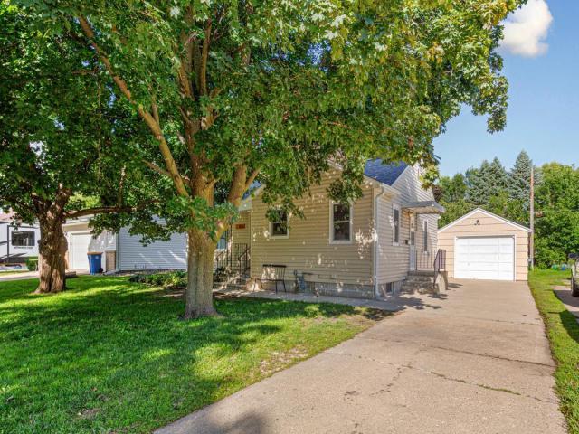 1031 Grandview Avenue Owatonna MN 55060 - MLS# 6777777