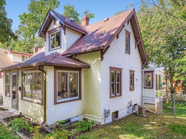 973 43rd Avenue NE Minneapolis MN 55421 - MLS# 6778084