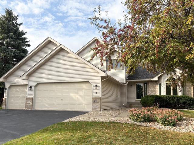9323 Kirkwood Lane N Maple Grove MN 55369 - MLS# 6778142