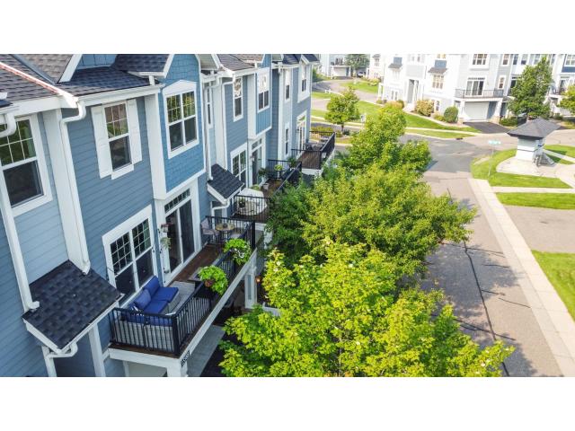 15588 Eastbrook Lane Unit 903 Apple Valley MN 55124 - MLS# 6778153
