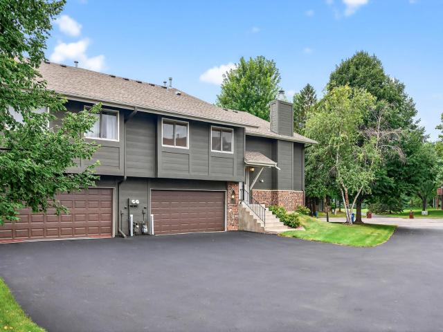 8326 Oakview Court N Maple Grove MN 55369 - MLS# 6778158