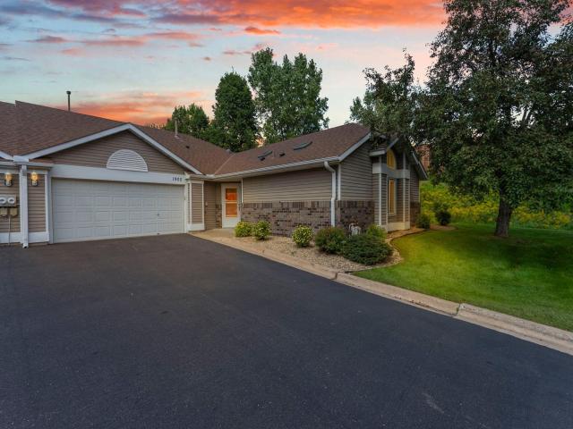 1900 Glenhaven Lane N Minneapolis MN 55443 - MLS# 6778243