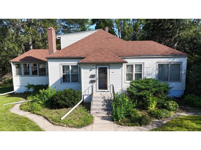 1749 1st Street SW Rochester MN 55902 - MLS# 6778257