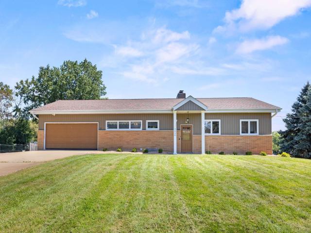 4820 Yorktown Lane N Minneapolis MN 55442 - MLS# 6778559