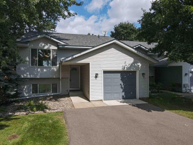 20007 Ideal Way Lakeville MN 55044 - MLS# 6779036