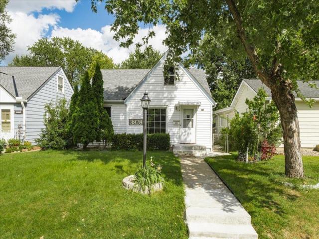 3828 Scott Avenue N Minneapolis MN 55422 - MLS# 6779057
