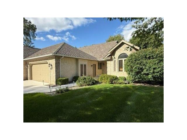 10417 Fawns Way Eden Prairie MN 55347 - MLS# 6779088