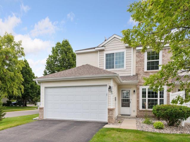 2785 Wagon Wheel Trail Chaska MN 55318 - MLS# 6779371