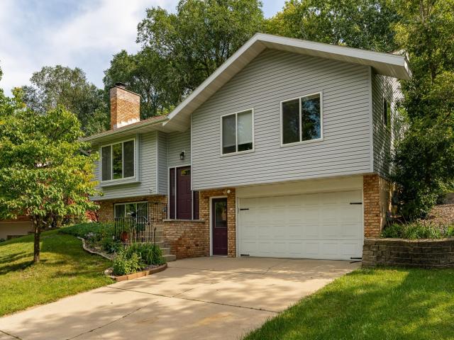 2522 Northern Hills Court NE Rochester MN 55906 - MLS# 6779385