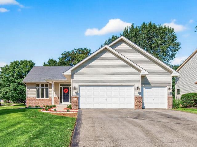 1594 Coventry Lane Shakopee MN 55379 - MLS# 6779561