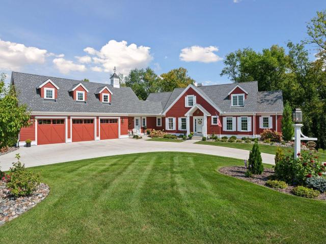 3698 Woodland Cove Parkway Excelsior MN 55331 - MLS# 6779566