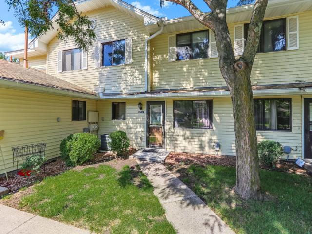 2530 Brookdale Lane Brooklyn Park MN 55340 - MLS# 6779663