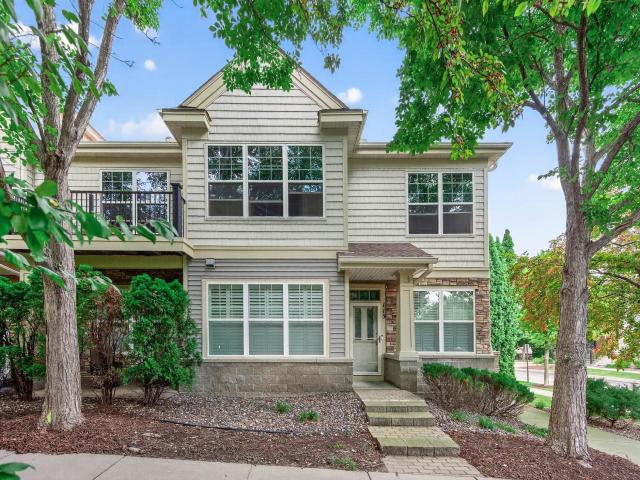 8317 Townsend Drive Unit 215 Eden Prairie MN 55344 - MLS# 6780045