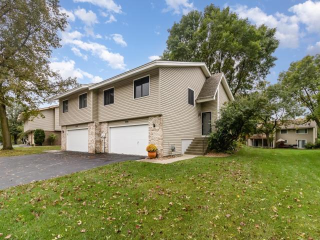 7006 Chaparral Lane Chanhassen MN 55317 - MLS# 6780202