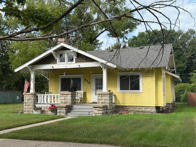 818 1st Avenue NW Faribault MN 55021 - MLS# 6780248
