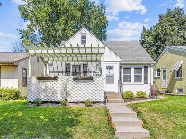 1427 Wynne Avenue Saint Paul MN 55108 - MLS# 6780251