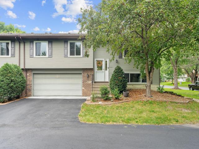 14381 92nd Avenue N Maple Grove MN 55369 - MLS# 6780274