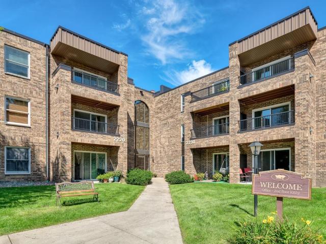2220 Midland Grove Road Unit 202 Saint Paul MN 55113 - MLS# 6781057