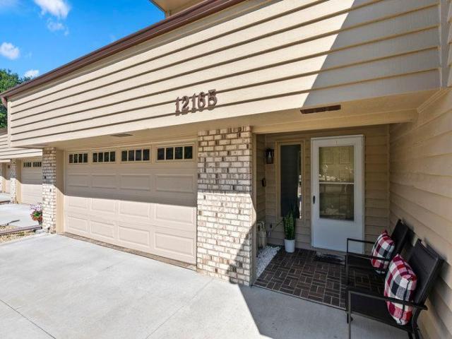12165 Cottonwood Street NW Minneapolis MN 55448 - MLS# 6781126