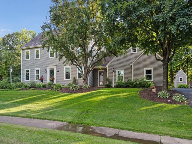 11761 Welters Way Eden Prairie MN 55347 - MLS# 6781351