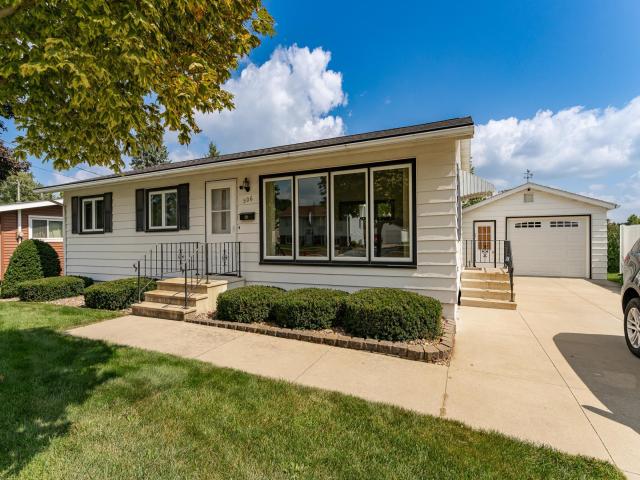 506 5th Avenue SE Stewartville MN 55976 - MLS# 6781359