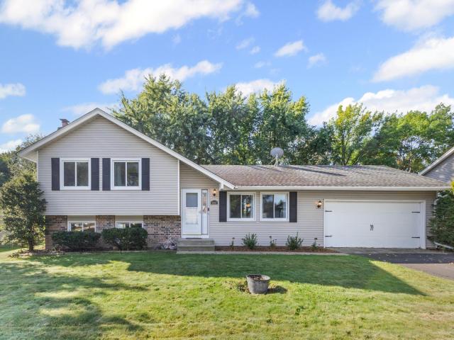 2007 E 115th Street Burnsville MN 55337 - MLS# 6781456