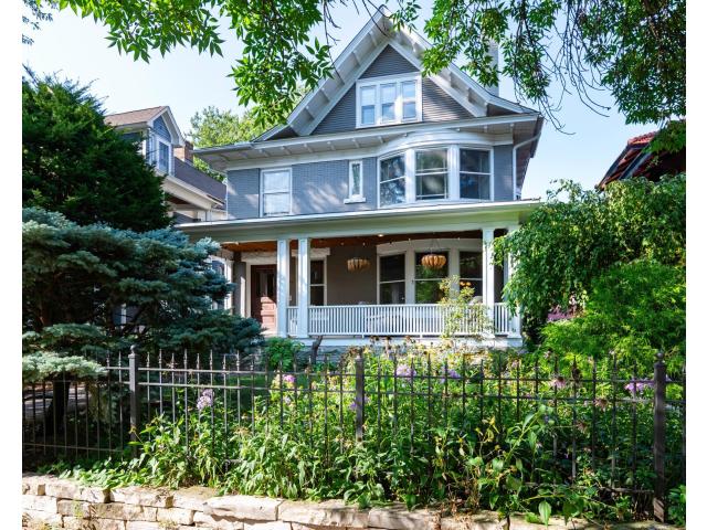 695 Lincoln Avenue Saint Paul MN 55105 - MLS# 6781496