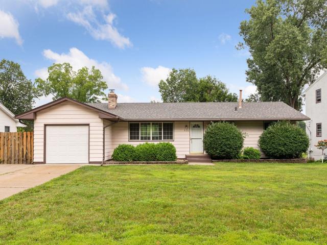 436 12th Avenue NW Saint Paul MN 55112 - MLS# 6781565