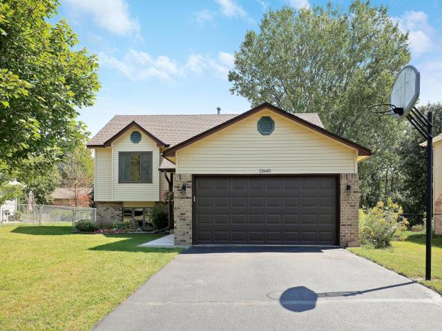 12640 Eveleth Path Apple Valley MN 55124 - MLS# 6781647