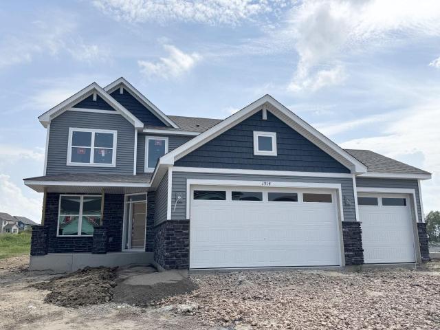 1914 Ironwood Drive Carver MN 55315 - MLS# 6781733