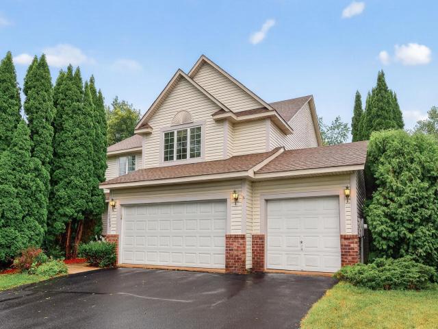 17600 Lenox Circle Eden Prairie MN 55347 - MLS# 6781805