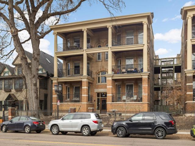 635 Grand Avenue Unit 4 Saint Paul MN 55105 - MLS# 6781816