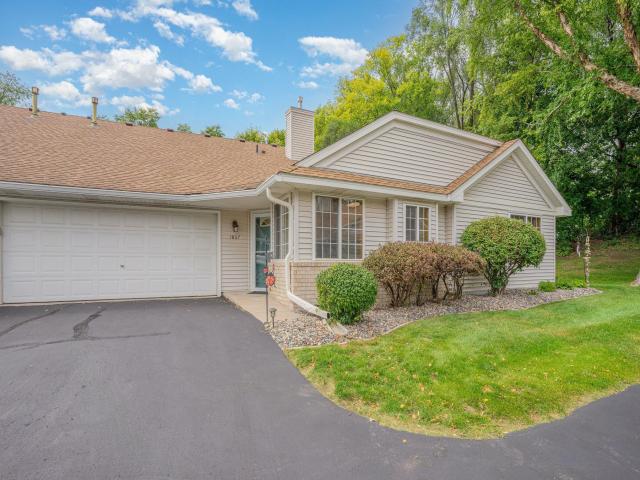 1867 N Ruby Court Saint Paul MN 55122 - MLS# 6782024