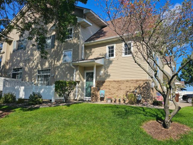 3214 Juniper Circle Unit D Saint Paul MN 55125 - MLS# 6782039