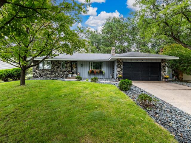 7357 Inwood Avenue S Cottage Grove MN 55016 - MLS# 6782156
