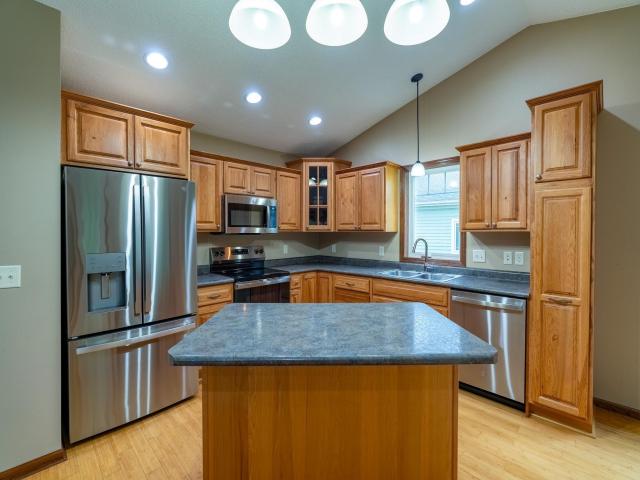 225 Pinehurst Drive Mankato MN 56001 - MLS# 6782180