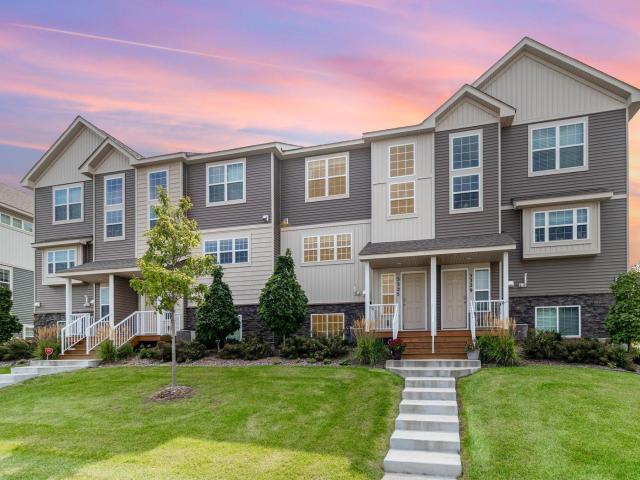 5325 Oak Grove Parkway N Minneapolis MN 55443 - MLS# 6782329
