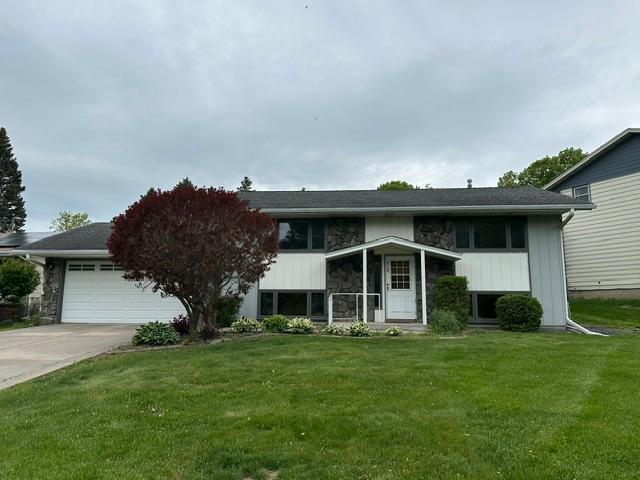 518 Rolls Road Saint Paul MN 55112 - MLS# 6782632