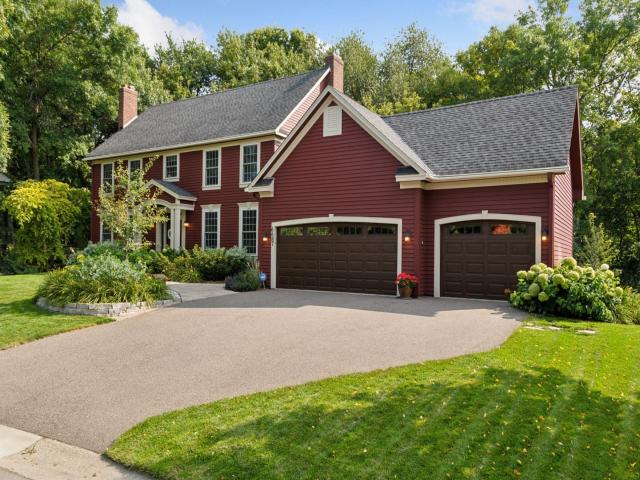 6687 Mulberry Circle E Chanhassen MN 55317 - MLS# 6782827