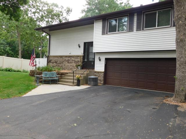10776 Cavell Road Minneapolis MN 55438 - MLS# 6782860